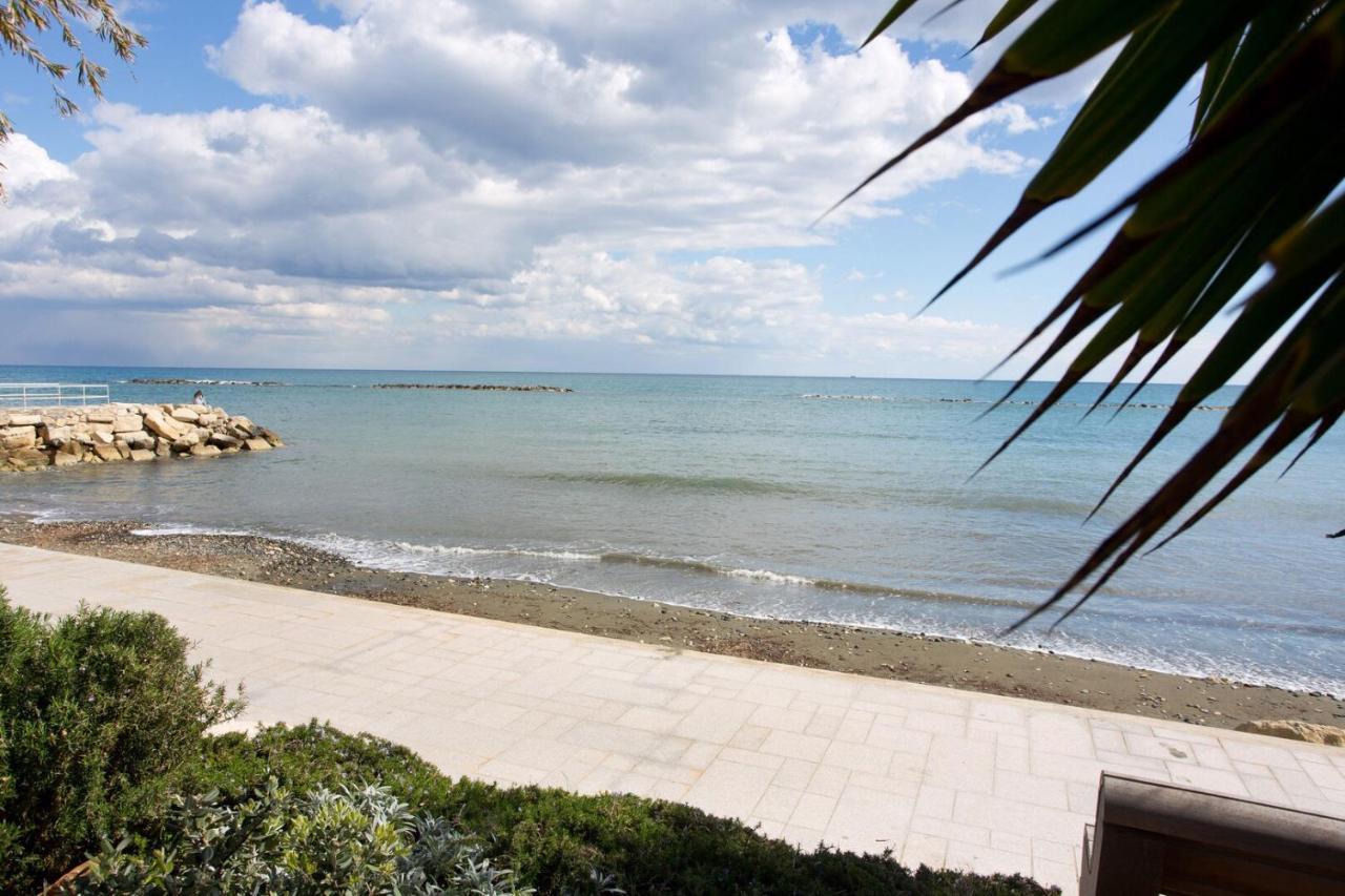 Opera Exclusive Apts By Trulycyprus Limassol Ngoại thất bức ảnh