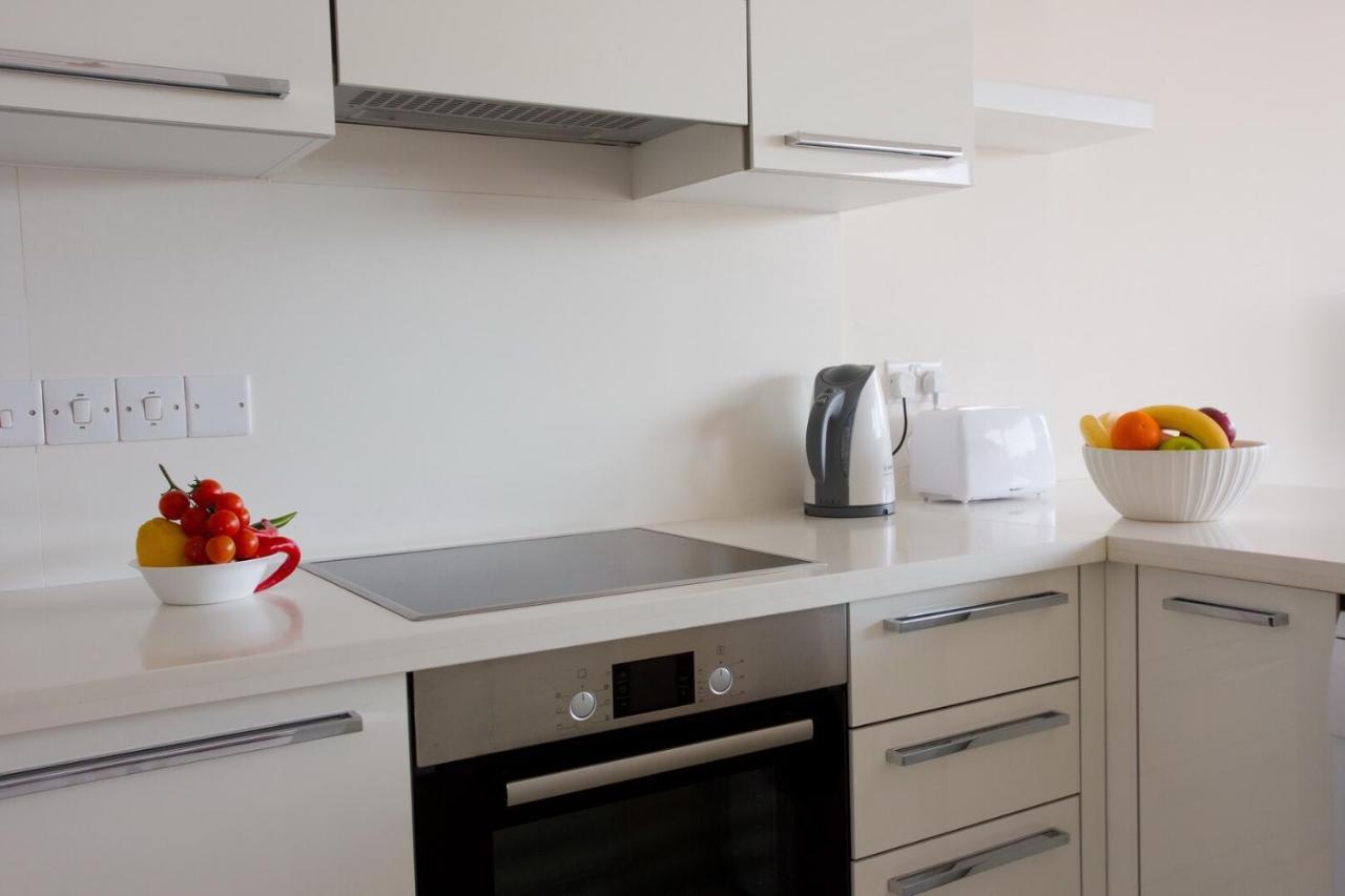 Opera Exclusive Apts By Trulycyprus Limassol Ngoại thất bức ảnh